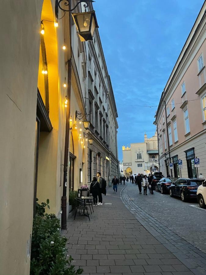 Bracka Main Square Apartments Krakow Dış mekan fotoğraf